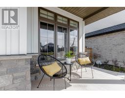 15 MUIRFIELD DRIVE - 8