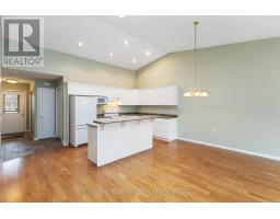 23 - 680 COMMISSIONERS ROAD W - 10