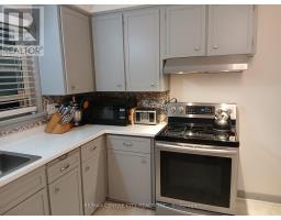 1948 ROYAL CRESCENT - 10