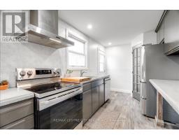 549 VICTORIA STREET - 11