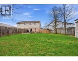 16 BOWCOTT CRESCENT - 26