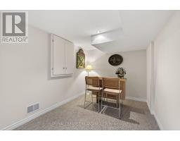 188 CLARA CRESCENT - 27