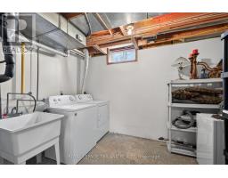 188 CLARA CRESCENT - 28