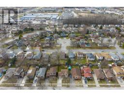 188 CLARA CRESCENT - 38