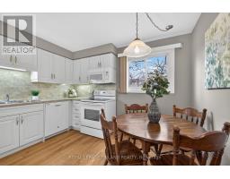 188 CLARA CRESCENT - 6