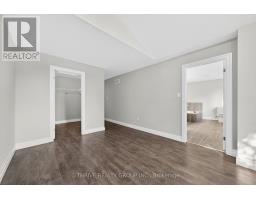 3465 ORIOLE CIRCLE E - 22