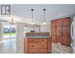 54 TREADWELL STREET - 17