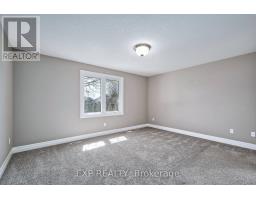 54 TREADWELL STREET - 32