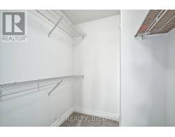 54 TREADWELL STREET - 35