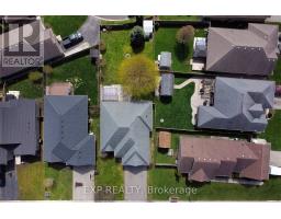 54 TREADWELL STREET - 6