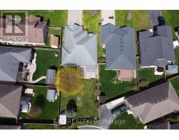 54 TREADWELL STREET - 7