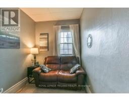 11 MACKAY AVENUE - 19