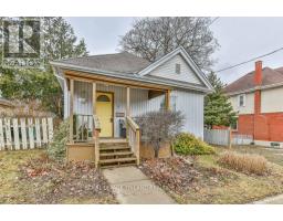 11 MACKAY AVENUE - 4