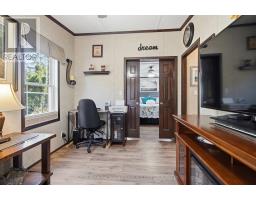 142 - 22790 AMIENS ROAD - 17