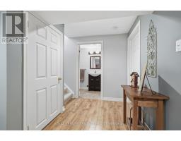 32 WINGREEN LANE - 29