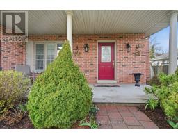 32 WINGREEN LANE - 3