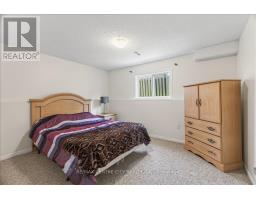 71 MIDDLESEX DRIVE - 33