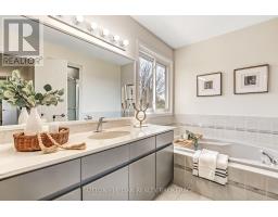 62 BARRYDALE CRESCENT - 13