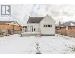 108 MYRTLE STREET - 38