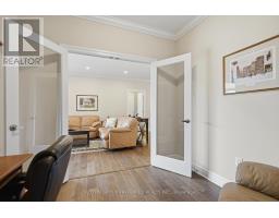 401 - 1200 COMMISSIONERS ROAD W - 33