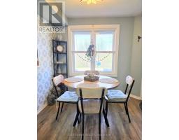 25 - 20 HURON STREET N - 8