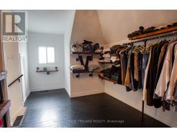 21 MAPLE STREET - 15