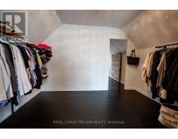 21 MAPLE STREET - 16