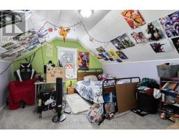 352 HALE STREET - 26