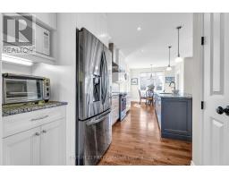 1895 SUMAC WAY - 18