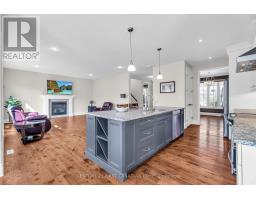 1895 SUMAC WAY - 21