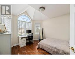 151 KNIGHTS BRIDGE ROAD - 33