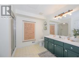 28 - 40 QUINELLA DRIVE - 30