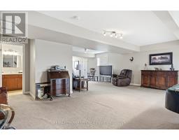 20 CHAMBERLAIN COURT - 21