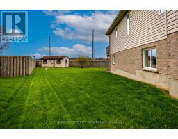 20 CHAMBERLAIN COURT - 26