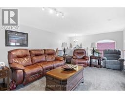 20 CHAMBERLAIN COURT - 9