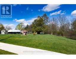 36 THIRD AVENUE - 17