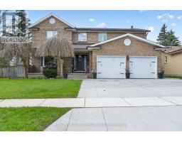 112 CLARENDON CRESCENT - 1