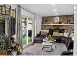 112 CLARENDON CRESCENT - 12