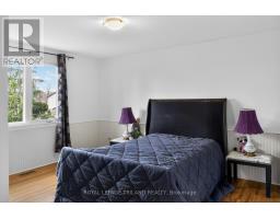 112 CLARENDON CRESCENT - 21