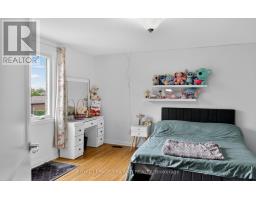 112 CLARENDON CRESCENT - 23