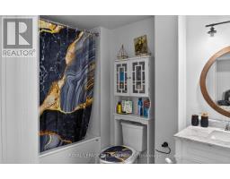 112 CLARENDON CRESCENT - 24