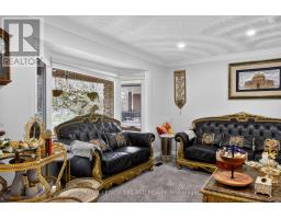 112 CLARENDON CRESCENT - 7