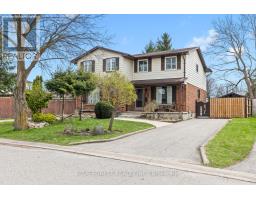 3 LACEY CRESCENT - 2