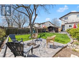 3 LACEY CRESCENT - 29