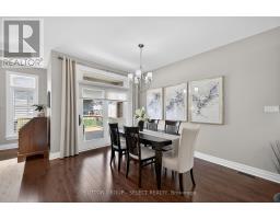 30 - 725 EAGLETRACE DRIVE - 13