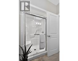 30 - 725 EAGLETRACE DRIVE - 20