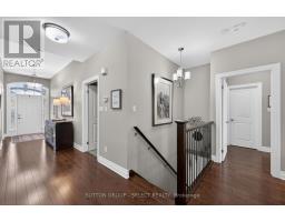 30 - 725 EAGLETRACE DRIVE - 3