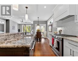 4 - 50 SUNRISE LANE - 11