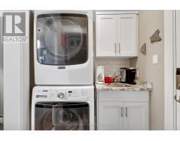 4 - 50 SUNRISE LANE - 20