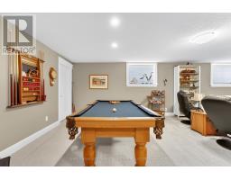 4 - 50 SUNRISE LANE - 25